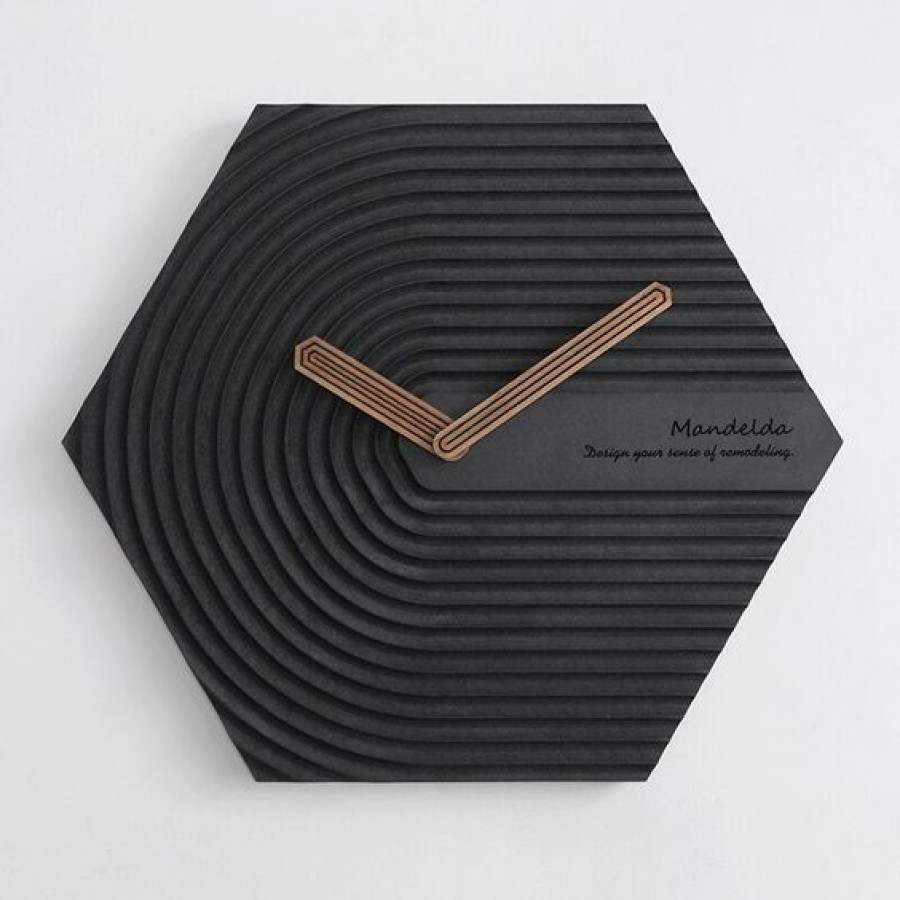 Wood On Craft Clock